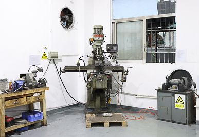 元景工藝品-銑床